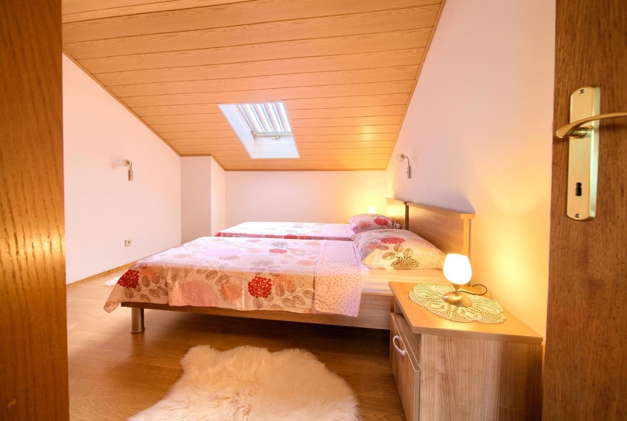 Apartment Mladen 크르크 외부 사진