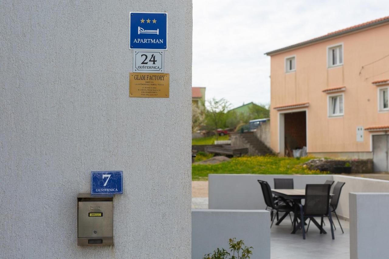 Apartment Mladen 크르크 외부 사진